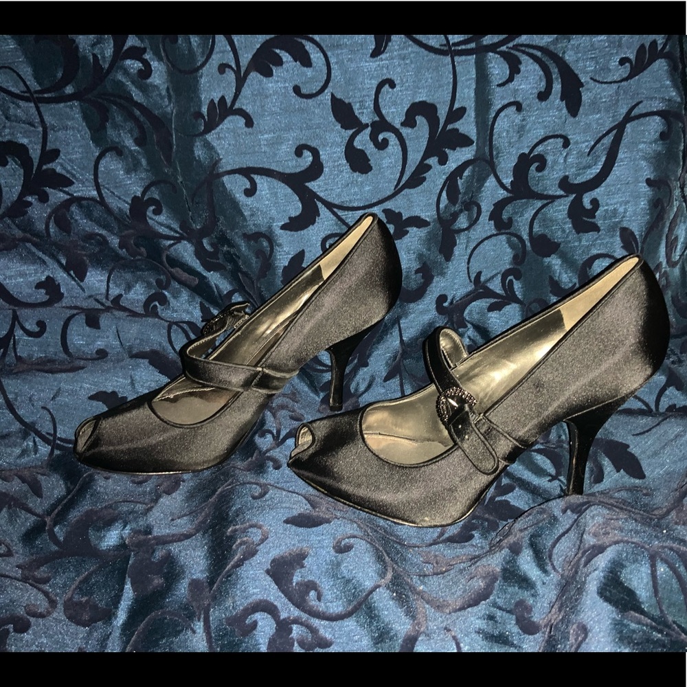 Vince Camuto black satin open toe heels